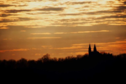 sunset silhouette holyhill 2016 chelledon hubertuswisconain