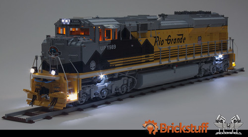 Union Pacific EMD SD70 Ace Locomotive in Lego, scaled 1:16… | Flickr