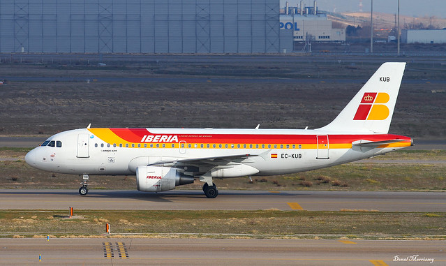 Iberia A319-100 EC-KUB