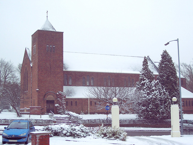 Harborne Church in the snow