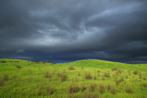 california sky green grass sunshine landscape gray dramatic hills mountainview southbay darkclouds