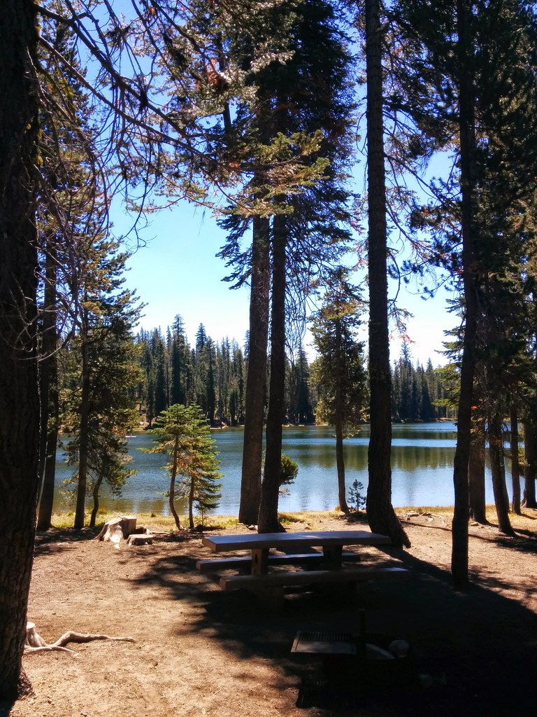 Echo Lake/Twin Lakes Trail
