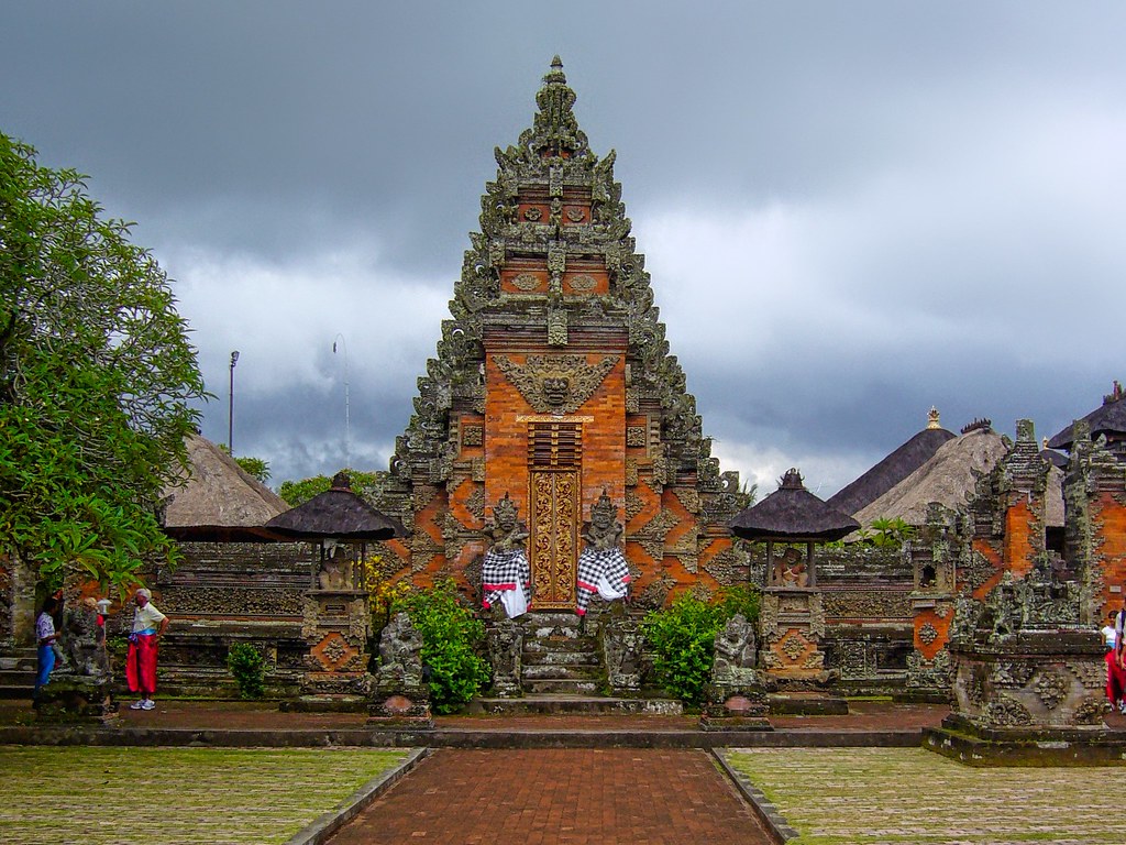  Hindu  temple  on Bali  Indonesia Uwe Schwarzbach Flickr