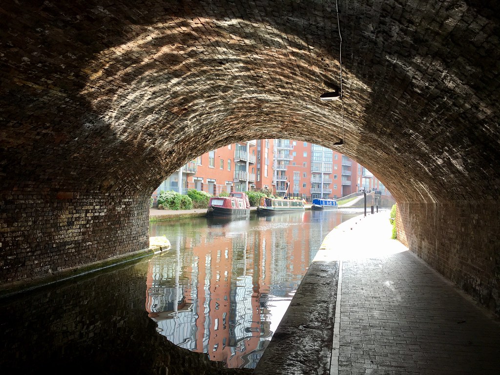 Birmingham Canal | Canalside Walk at Birmingham Canal | cattan2011 | Flickr