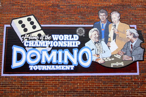 weshardin andalusia al alabama covingtoncounty mural domino dominoes worldchampionship tournament bearbryant dougbarfield jerryclower bmok