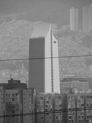 Edificio Coltejer | by *Iván Erre Jota*
