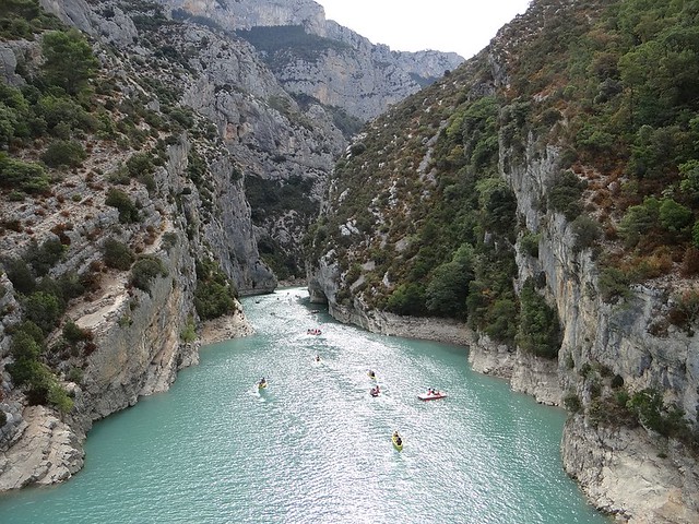 Gole del Verdon: il paradiso naturale per gli amanti di trekking, sport acquatici e arrampicata