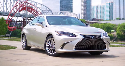 LEXUS ES | by SAUD AL - OLAYAN