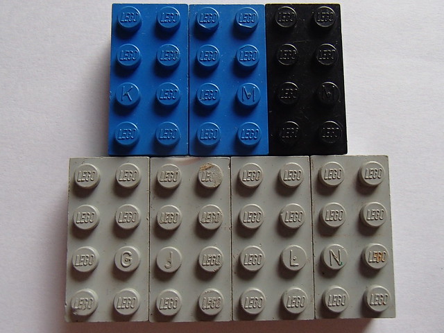 LEGO: Letter bricks Minitalia test?