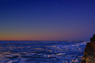 icy-shore-at-sunrise