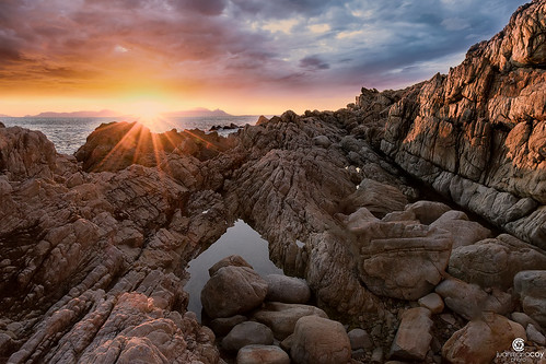 beach sunset dappatsegat capetown southafrica ciudaddelcabo sky cielo canonefs1585mm canon7dmarkii photopills playa puestadesol agua water mar sea arena sand bahía océano paisaje roca rocks acantilado cliff landscape