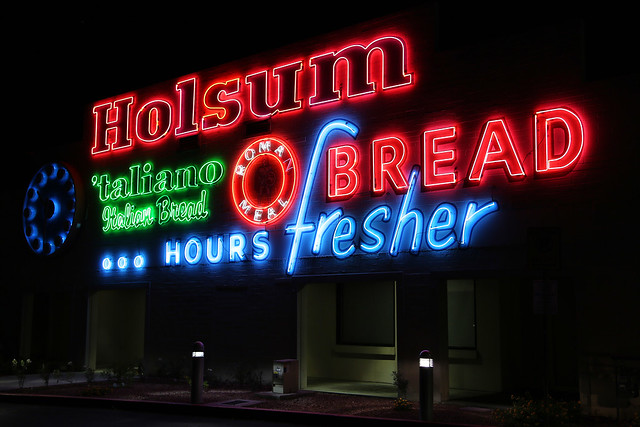 Holsum Bakery