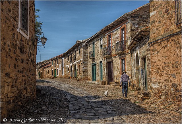 Walking the dog ( Castrillo de los Polvazares - León - Spain).