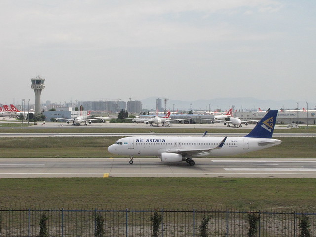 Air Astana Airbus A320-200