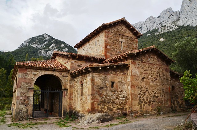 Iglesia Santa Maria de Lebeña