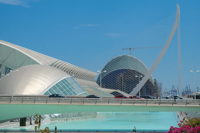 ESPANA Santiago Calatrava's Ciudad de las Artes y las Ciencias a Valencia-8.jpg