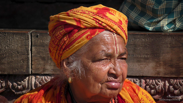 Femme hindouiste .Pashupatinath. Katmandou