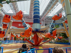 Photo 16 of 25 in the Day 1 - Mall of America gallery