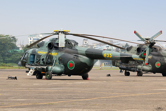 411: Bangladesh Air Force Mi-171sh Hip.