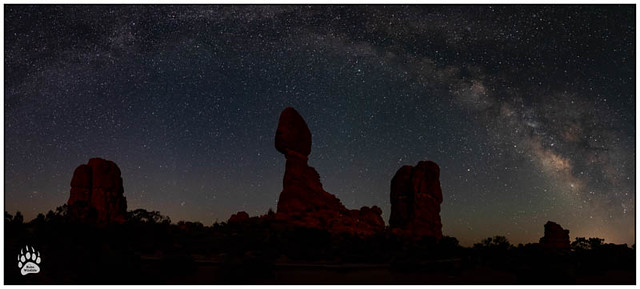 Balanced Rock - Milky Way 042518-1364-W.jpg