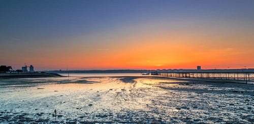 hythe southampton water sunrise sun panorama pier