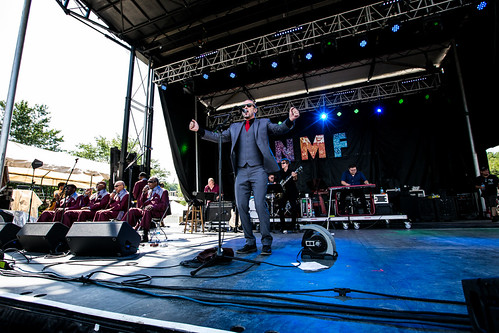 Paul Thorn & The Blind Boys Of Alabama