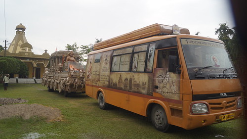 Shashwata Bharat Rath Parikrama, Bilashipara, Assam | by Belur Math, Howrah