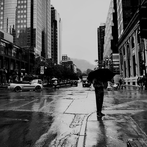 Poser pour l'anonymat... | by woltarise