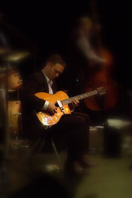 Jesse Barksdale on Guitar - Jeff Healey's Jazz Wizards