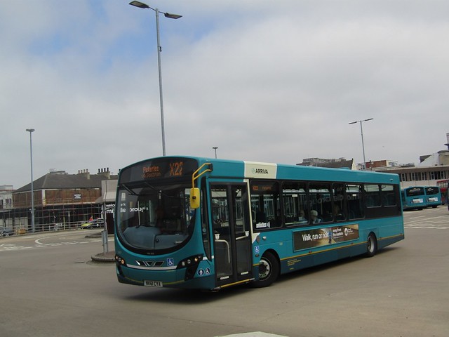 Arriva North East 1469 NK61CYA Middlesbrough Bus Stn on X22 (1280x960)