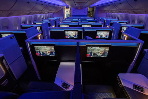 Delta One Suites | Delta’s refreshed 777 aircraft include 28… | Flickr
