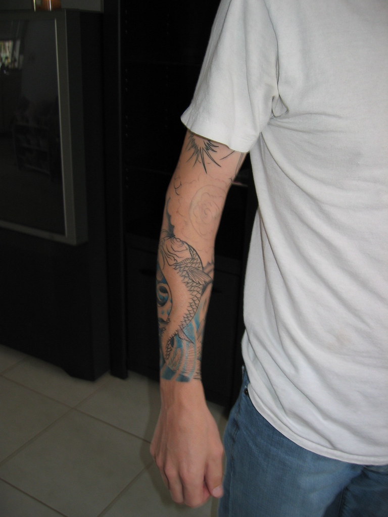 Japanese Sleeve Day 2 Japanese Arm Sleeve, koi on lower ar… Flickr