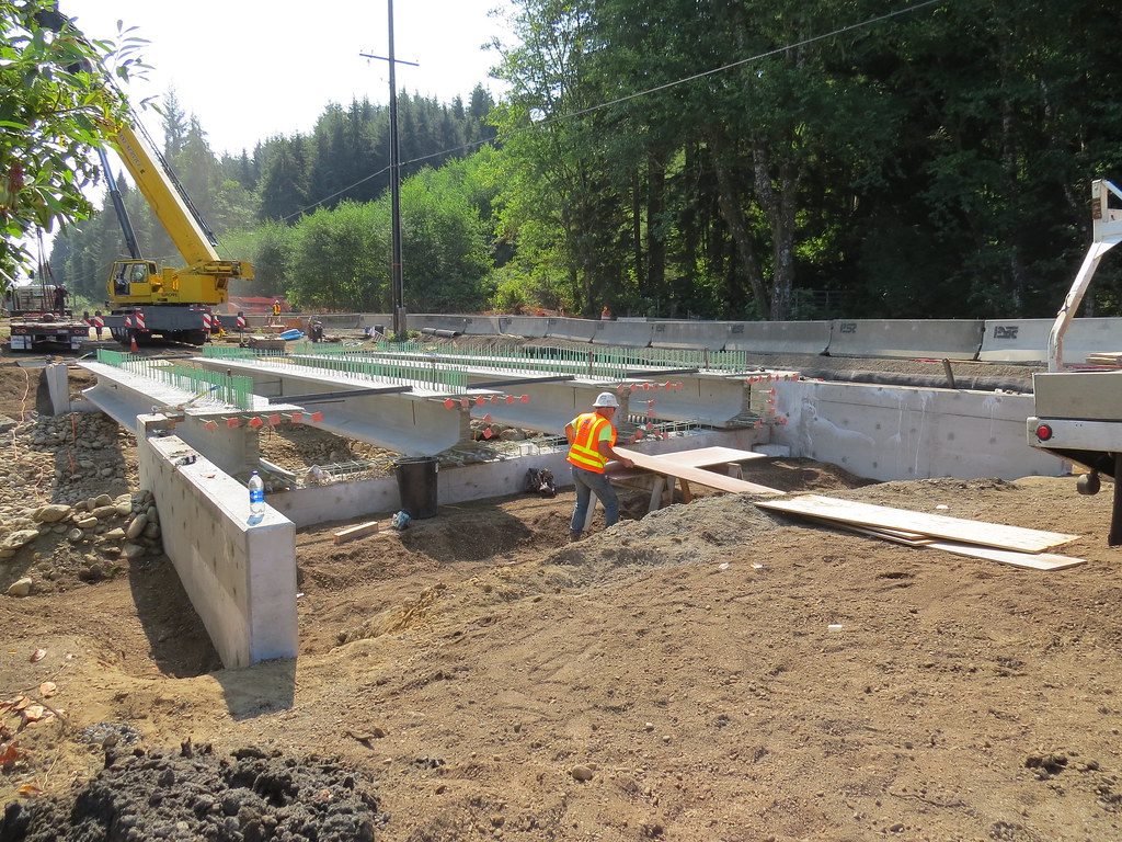 SR 112 Olsen Creek construction.