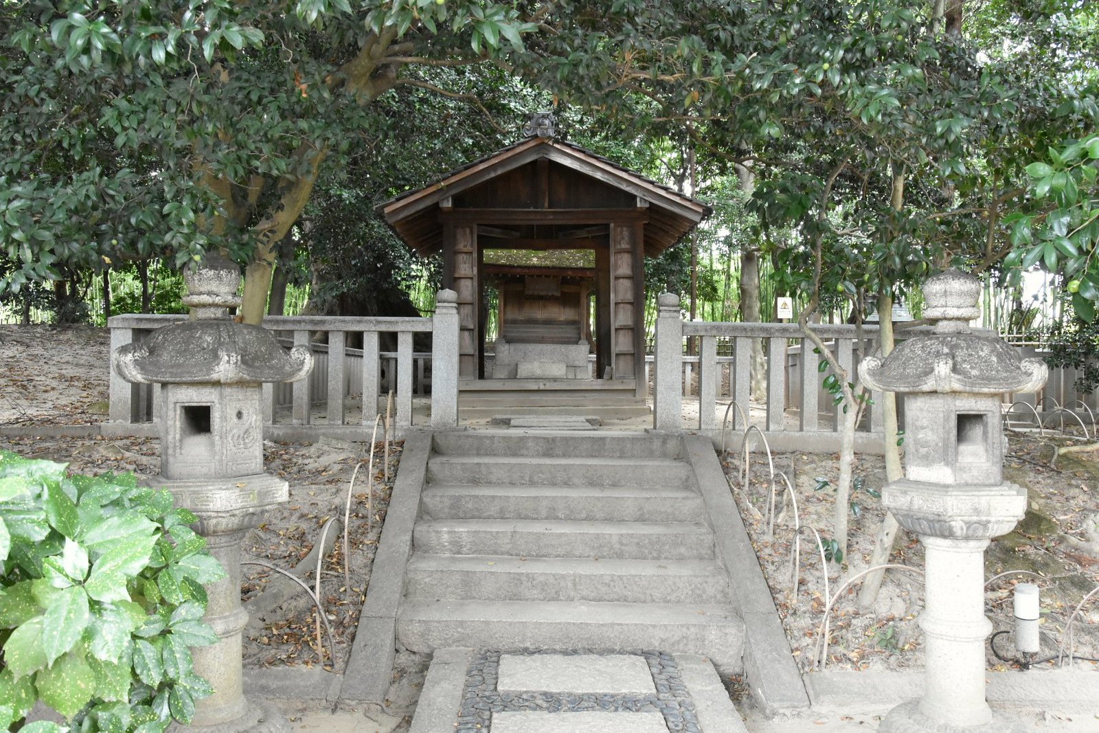 Jardins de Kôraku-en - sanctuaire shintô