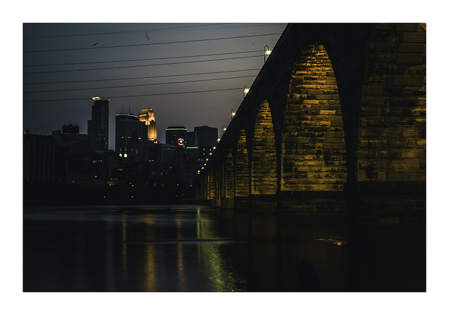 Quiet Saturday night in Minneapolis- Stone arch bridge