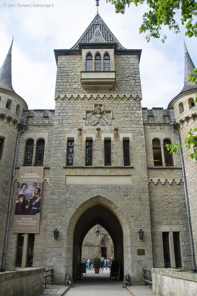 Schloss Marienburgin portti