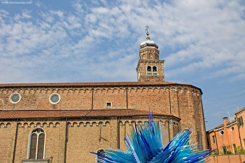 Chiesa di San Pietro Martire e Cometa di Vetro