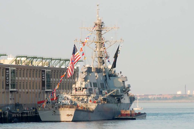 USS Ramage DDG-61