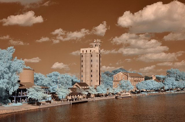 Late Afternoon Infrared View of Erie Canal (red plus infrared)