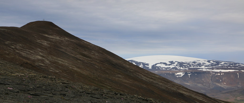 Strútur Strútur og Eiríksjökull | Mt. Strútur (937 m) and the glacie… | Flickr