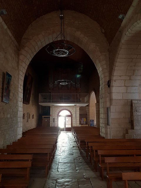 Mansle, Charente: église Saint-Léger, XII°, XV° et XVI°; portail du XV°.