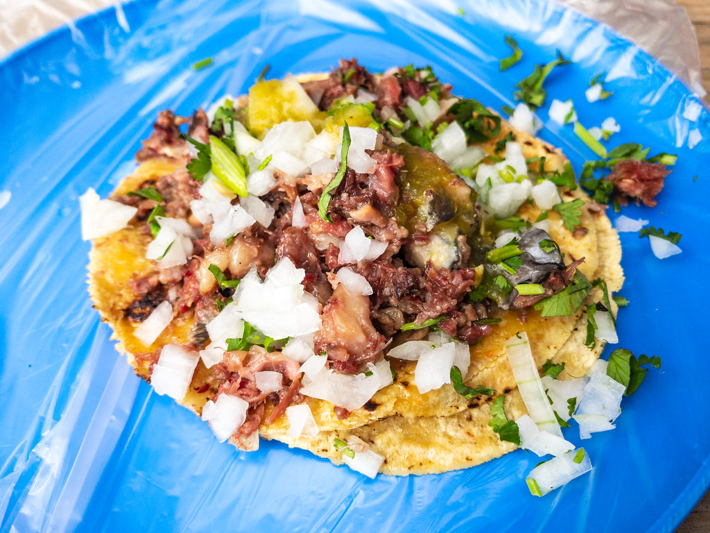 Tacos de Cachete de Res | Tacos Lolita, Calle y, Colima & Mo… | Flickr
