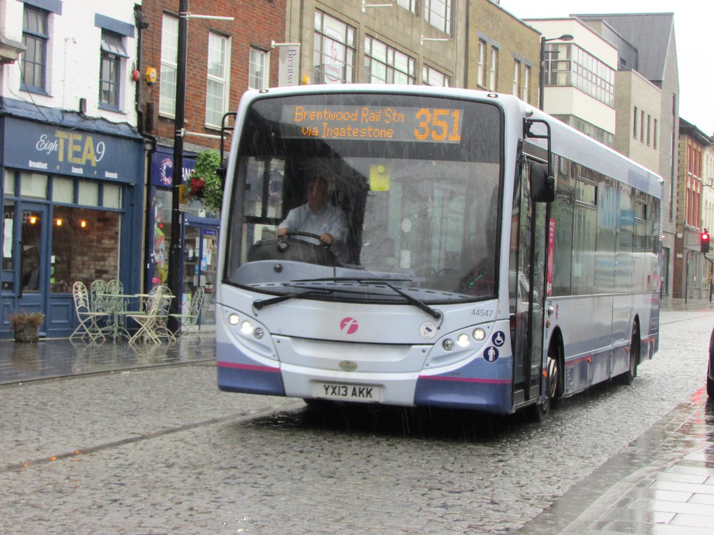 First Essex Buses 44547 | Brentwood High Street 16 August 20… | Flickr