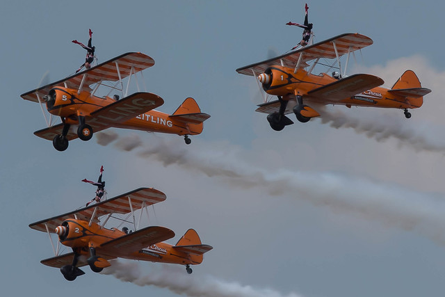 Aerosuperbatic Wingwalkers, Farnborough 2018