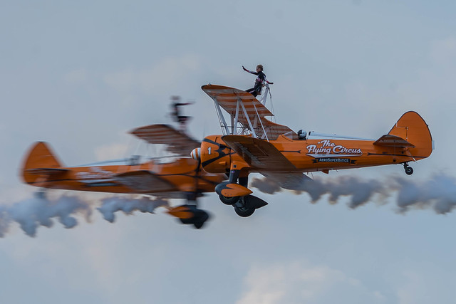 Crossover, Aerosuperbatic Wingwalkers, Farnborough 2018