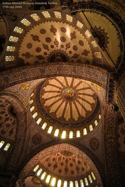 THE MOSQUE'S CEILING