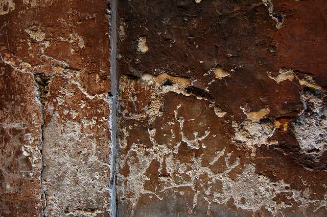 Layered Stucco, Rust-Colored
