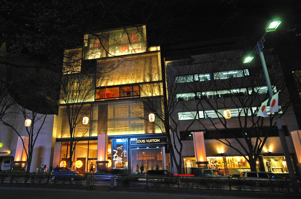 Louis Vuitton Tokyo Omotesando