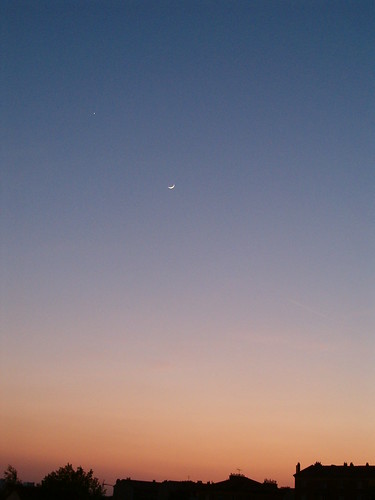 Tiny moon above Alfortville | by Samyra Serin