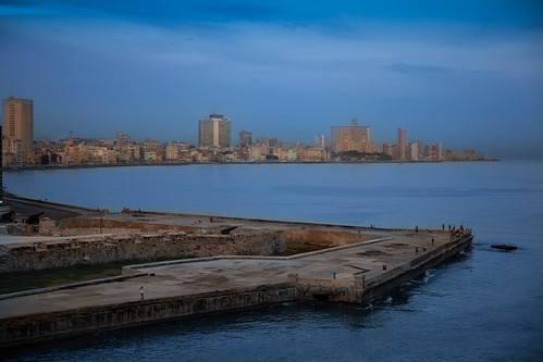 water scurve blue sunrise skyline cuba havana lahabana cu